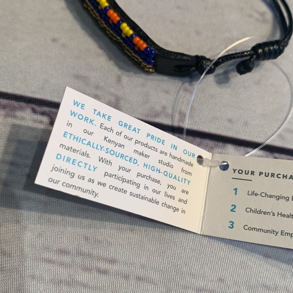 UBUNTA bracelet - Picture 4 of 5